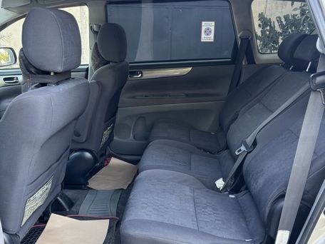 Toyota Avensis Verso, 2003 — фото 11