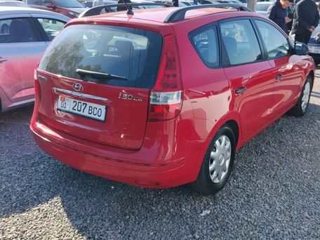 Hyundai i30, 2009 — photo 7
