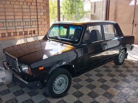 Lada (ВАЗ) 2107, 1982