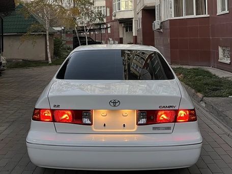 Toyota Camry, 2000 — photo 5