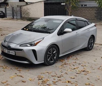 Toyota Prius, 2019 — photo 2