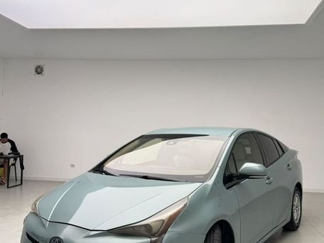 Toyota Prius, 2016 — фото 2