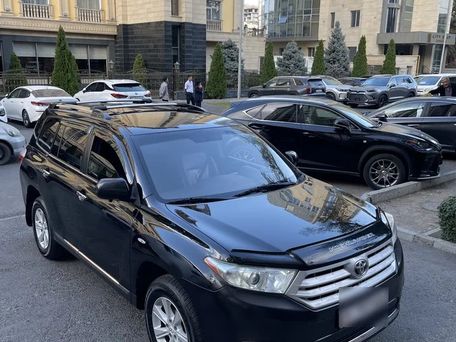 Toyota Highlander, 2010 — photo 3