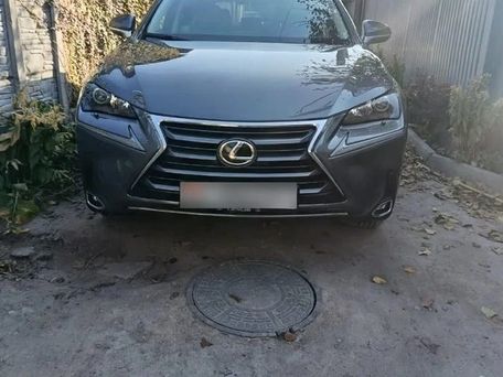 Lexus NX, 2015 — 照片 1