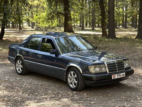 Mercedes-Benz W124, 1990 — фото 3