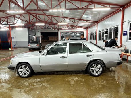 Mercedes-Benz W124, 1993 — 照片 9