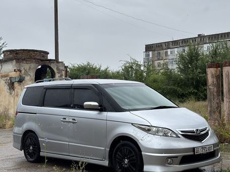Honda Elysion, 2004