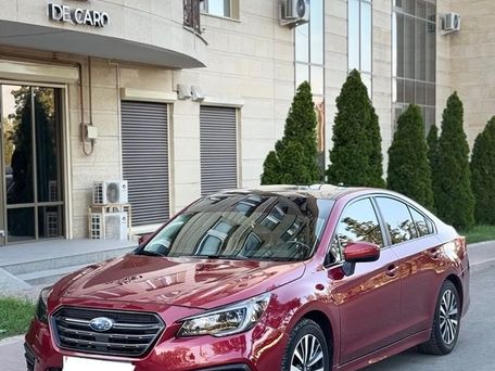 Subaru Legacy, 2018 — 照片 1
