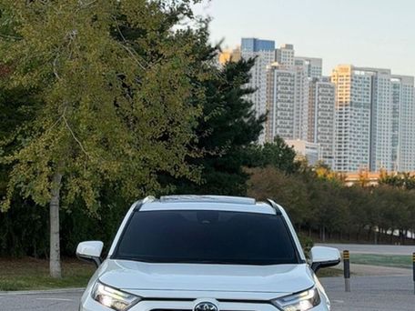 Toyota RAV4, 2022 — photo 17
