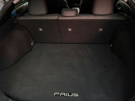 Toyota Prius, 2016 — фото 9