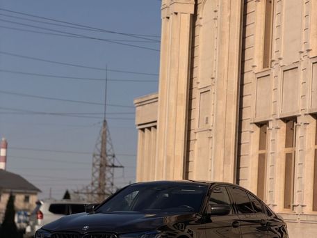 BMW 5 серии, 2018 — 照片 5