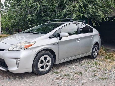 Toyota Prius, 2015 — 照片 12