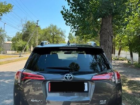 Toyota RAV4, 2016 — 照片 4