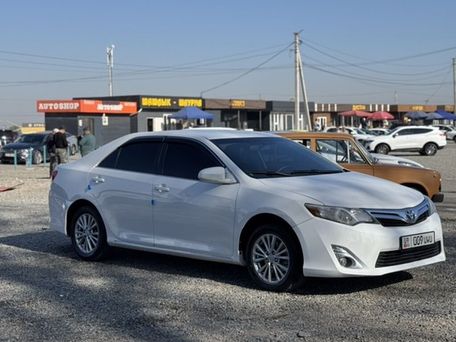 Toyota Camry, 2013 — photo 3