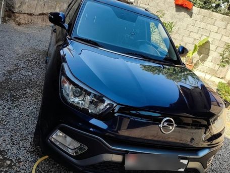 SsangYong Tivoli, 2017 — 照片 1
