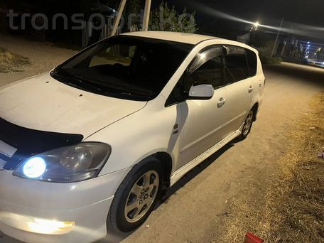Toyota Ipsum, 2002 — photo 9