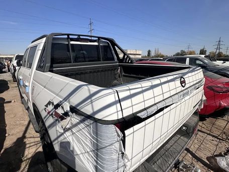 Nissan Frontier Pro, 2026 — 照片 7