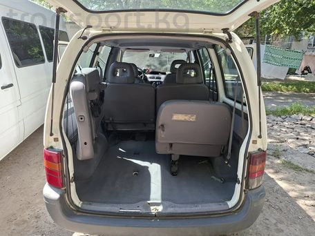 Nissan Serena, 1995 — фото 2