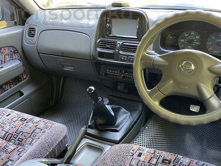 Nissan Navara (Frontier), 2003 — photo 15