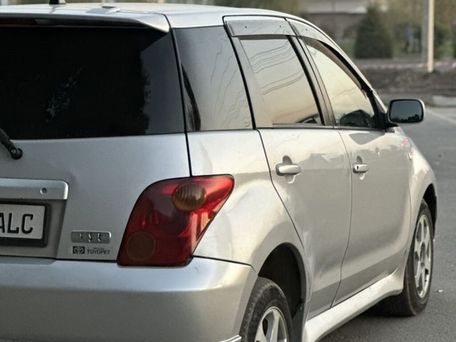 Toyota Ist, 2003 — photo 4