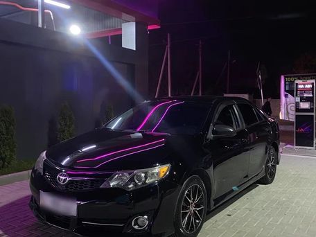 Toyota Camry, 2012 — 照片 3