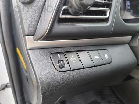 Hyundai Avante, 2018 — сүрөт 9