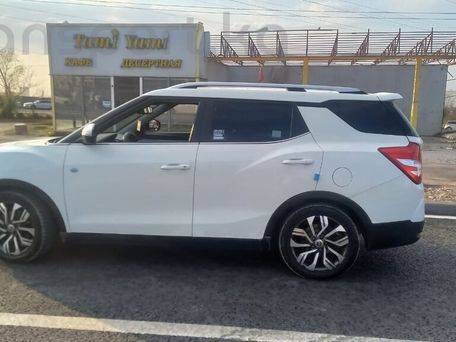 SsangYong Tivoli, 2017 — 照片 2
