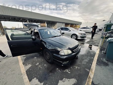 Toyota Caldina, 2002 — 照片 2