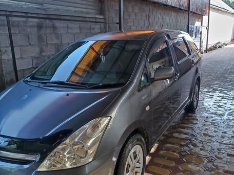 Toyota Wish, 2004 — сүрөт 3