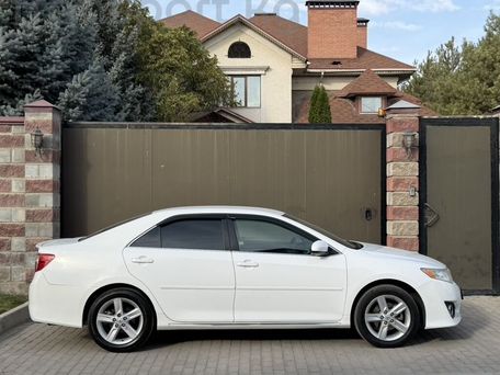 Toyota Camry, 2014 — photo 6