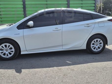Toyota Prius, 2019 — фото 2