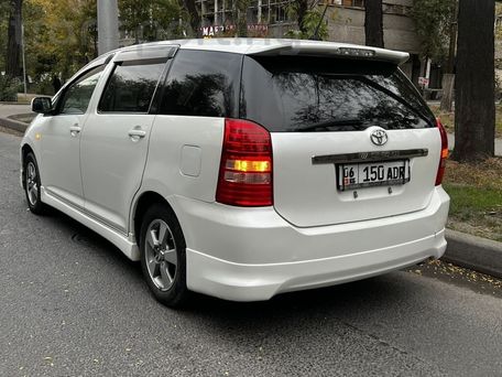 Toyota Wish, 2003 — 照片 4