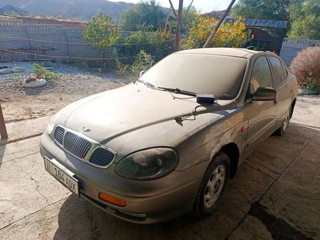 Daewoo Leganza, 1998