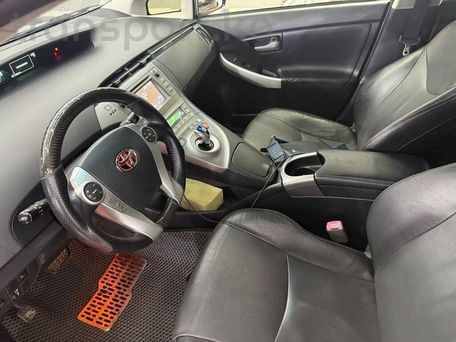 Toyota Prius, 2015 — 照片 5