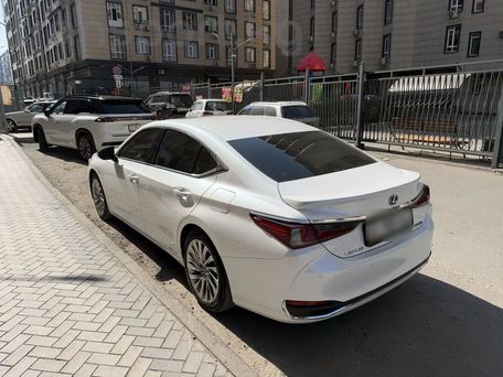 Lexus ES, 2021 — photo 3