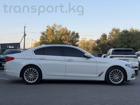BMW 5 серии, 2020 — 照片 4