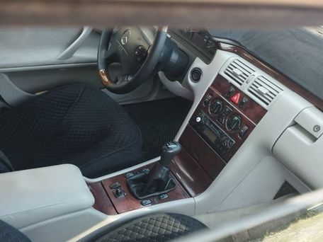 Mercedes-Benz E-Класс, 2000 — фото 4