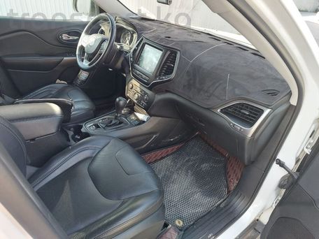 Jeep Cherokee, 2019 — photo 4