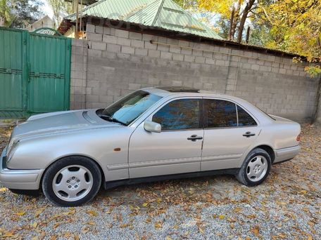 Mercedes-Benz E-Класс, 1997 — сүрөт 5