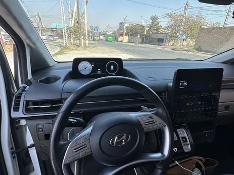 Hyundai Staria, 2024 — photo 5