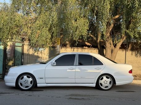 Mercedes-Benz E-Класс AMG, 2001 — фото 6