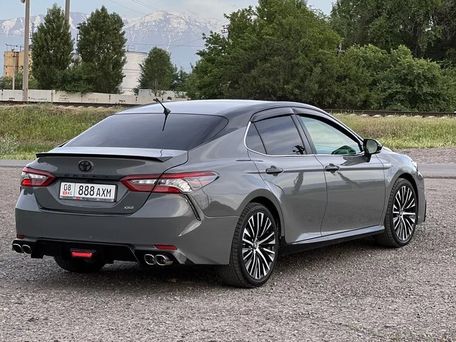 Toyota Camry, 2019 — фото 5