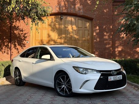 Toyota Camry, 2016 — photo 1