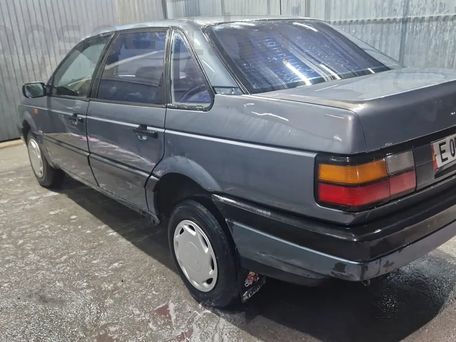 Volkswagen Passat, 1992 — сүрөт 3