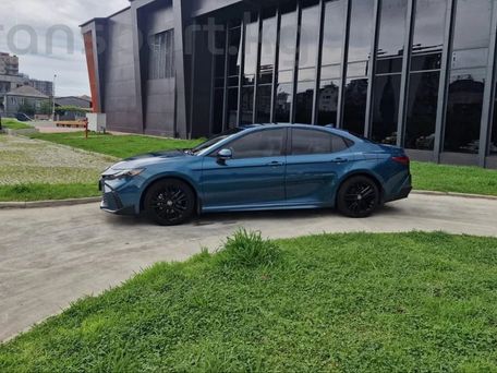 Toyota Camry, 2025