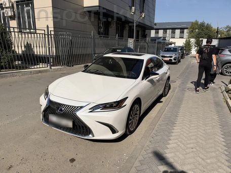 Lexus ES, 2021 — 照片 1