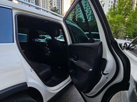Mercedes-Benz GLB, 2022 — сүрөт 20