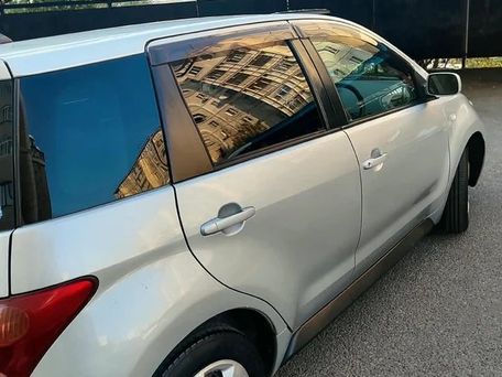 Toyota Ist, 2005 — 照片 3