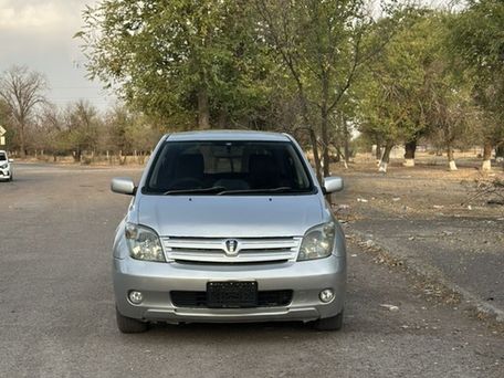Toyota Ist, 2002 — сүрөт 7