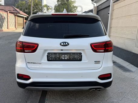 Kia Sorento, 2018 — фото 5